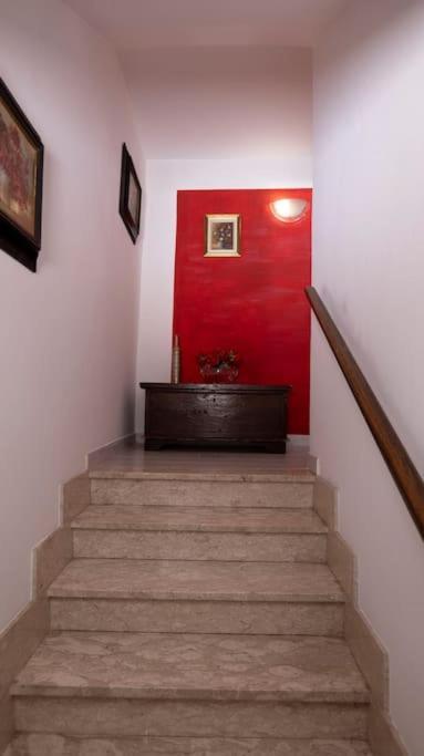 Moon'S House Diano dʼAlba Exterior foto